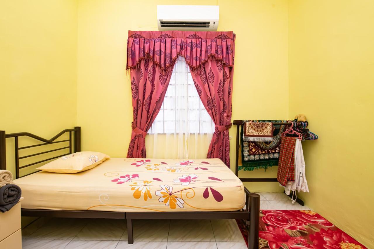 Tamu Nor Homestay Куантан Экстерьер фото